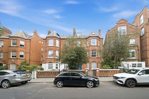 Compayne Gardens South Hampstead